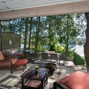 Willow - Lakeside Retreat Holiday home Victoria