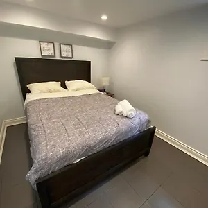 Yonge And Finch Subway !u Spacious & Cozy Private Bdr With Shared Bathroom Homestay Toronto