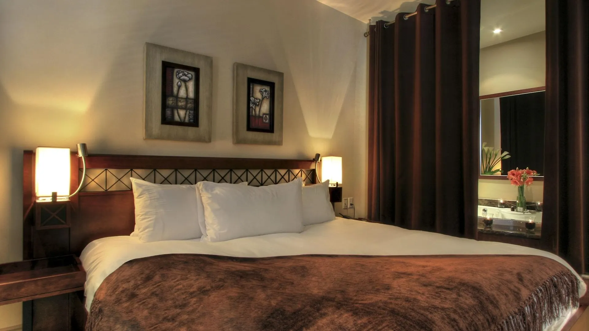 Hotel Nelligan Montreal