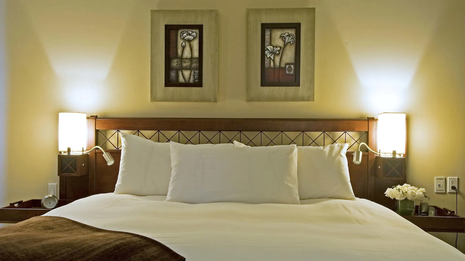 Hotel Nelligan Montreal